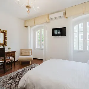 https://villa-vittoria-sorso.in-sardinia.net